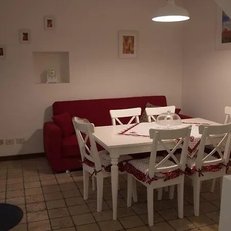Corte Dei Dami בית נופש *